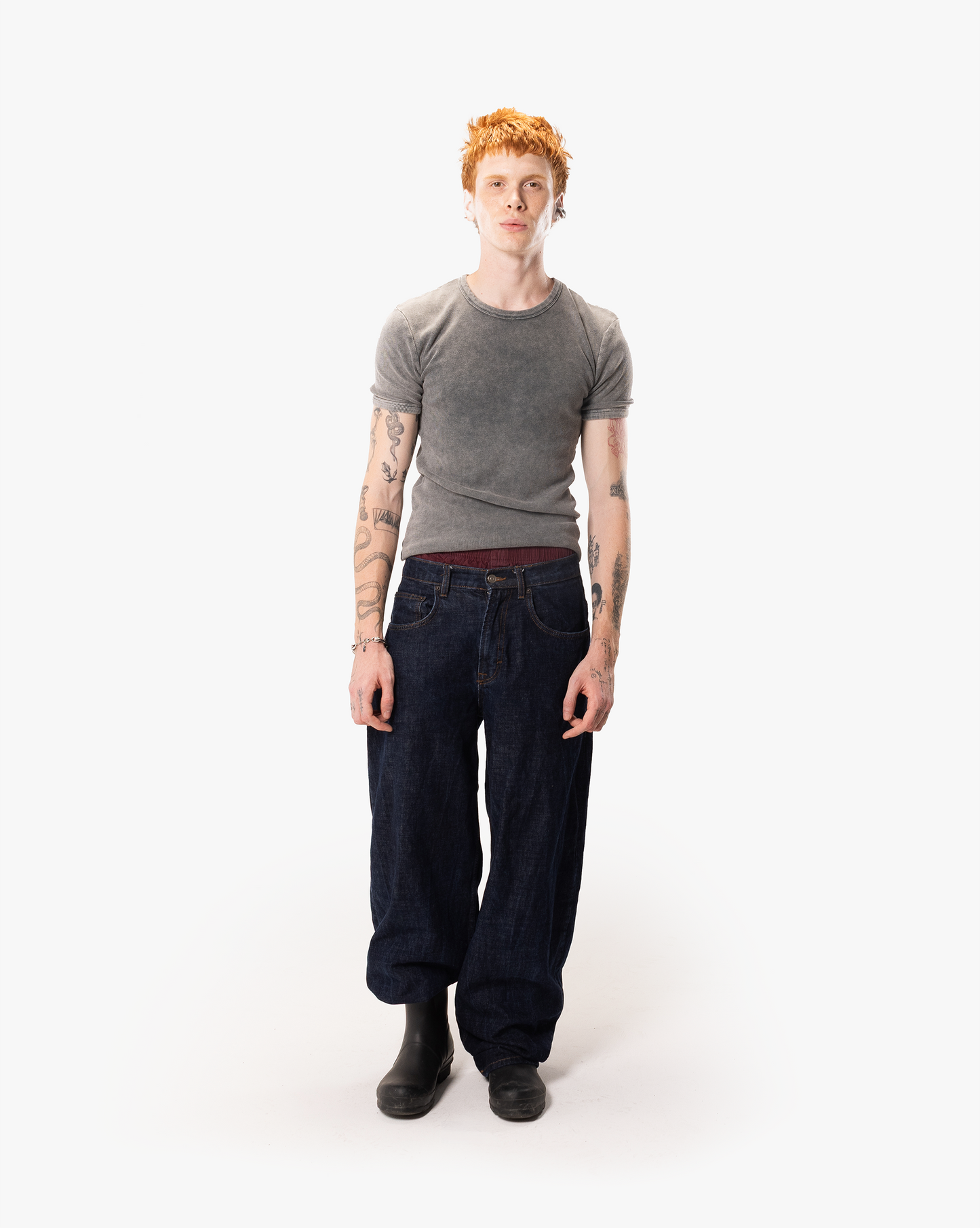 RAW RIBBED TEE - ACID GREY